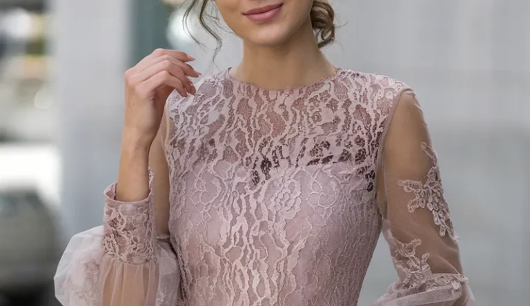 17 Mother of the Groom Dress Ideas That Feel Elegant, Modern & Completely You